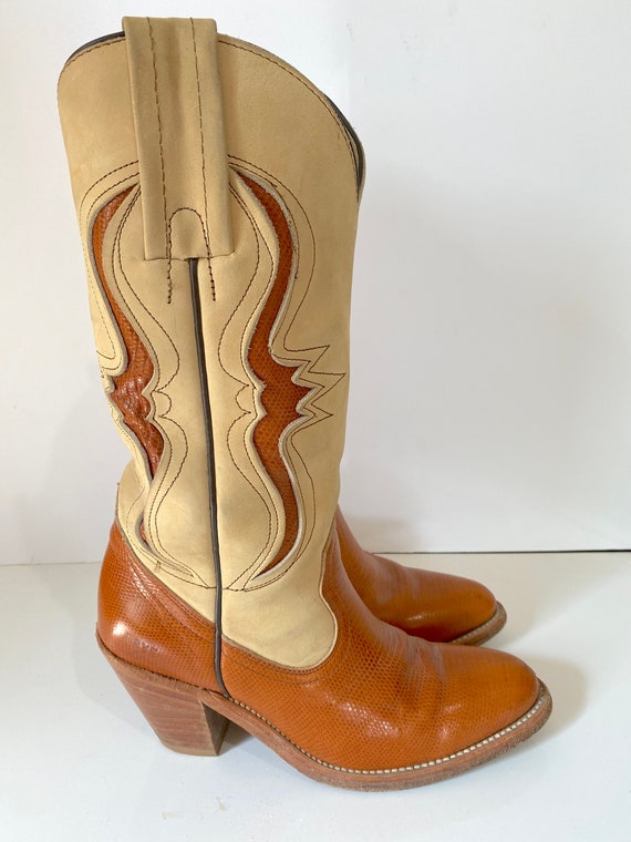 heeled western boots