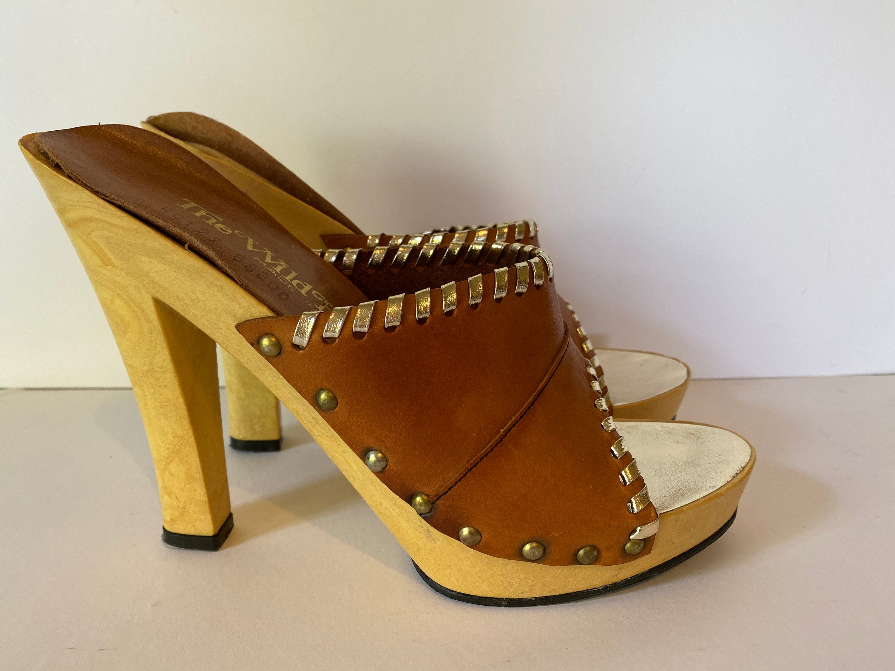 vintage wild pair shoes