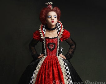 Queen of Hearts Costumes