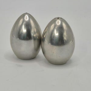 Vintage 1990s Lenox Space Age Egg Salt Pepper Shakers Brushed Metal MCM Atomic Modernist Tableware Set