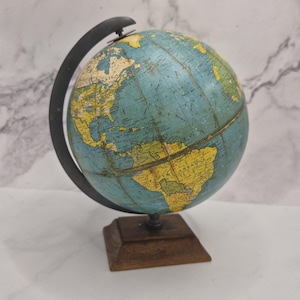 Antique 1930s Weber Costello New Peerless 6-Inch Globe Wood Base Time Dial Aviation Routes Chicago USA