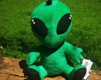 Alien Chest Burster Teddy Bear – Handmade Horror Plush – Sci-fi
