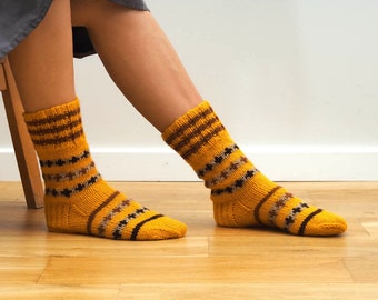 WOOL SOCKS. Woman socks. Hand knitted socks. Natural yellow wool socks. Striped socks. Great gift. colorful socks. Pattern socks