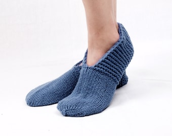 WOOL SLIPPERS. Woman wool socks. Hand knitted slipper socks. Natural blue wool socks. Minimal slippers. Christmas gift. Home slippers.