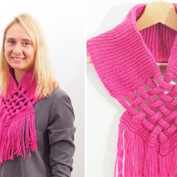 Wool knit scarf. Loop scar. Braid scarf. Pink knit scarf. Handmade chunky scarf. Winter. Great Christmas present. Eco friendly.