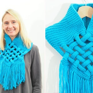 Strickschal aus Wolle. LoopSchal. Zopfschal. Blauer Strickschal. Handgemachter grobstrick Schal. Winter. Tolles Weihnachtsgeschenk. Umweltfreundlich.