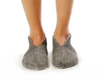 WOMAN SLIPPER SOCKS "Pleasant evening". Hand knitted from natural grey wool yarn.