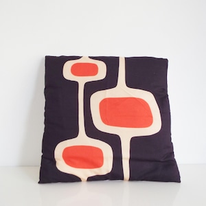 Vintage &#39;70s throw pillow, retro 1970s orange white dark blue / black pillow cover, cushion cover, space age style, seventies home decor