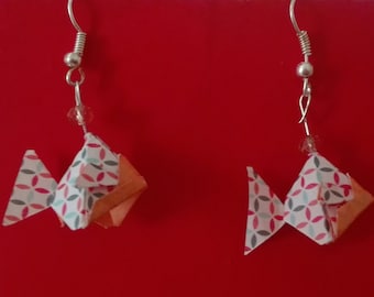 Origami earrings in the shape of a fish