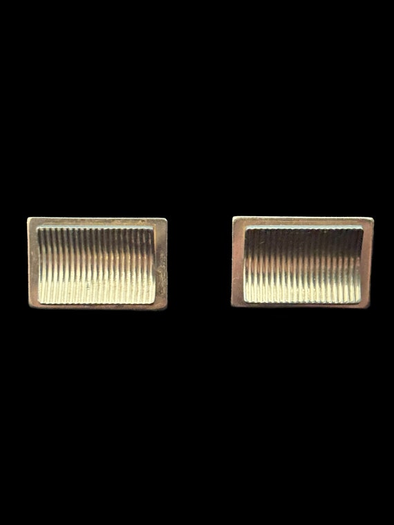1950s Gold Tone Rectangular Ribbed Cuff Links by … - image 3