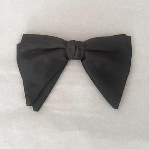 1970s Black Satin Butterfly Clip-On Bowtie by Ormond | 70s Vintage Oversized Black Bow Tie
