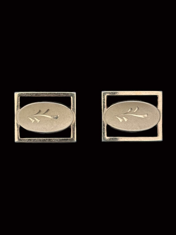 1950s Gold Tone Rectangular Frame Cuff Links by S… - image 1