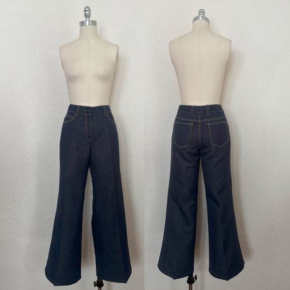 1990s High Waisted Straight Leg Blue Jeans, by Es… - image 1