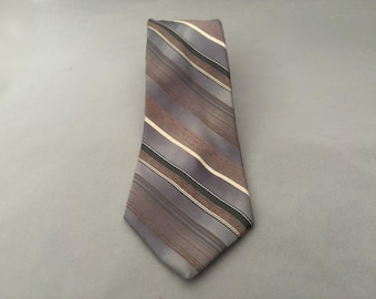 Corbata de poliéster azul grisáceo de los años 70 de Sears Fashion Collection / Corbata vintage de brocado con rayas bies en blanco y topo de los años 70