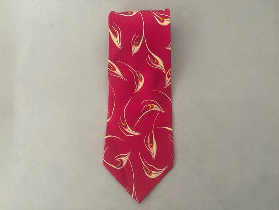 1980s Abstract Feather Printed Raspberry Tie by G… - image 3