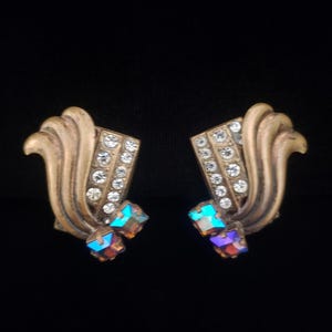 1980s Brass and Iridescent Purple Rhinestone Clip Earrings | 80s Vintage Gold, Clear, and Aurora Borealis Clip-On Earrings