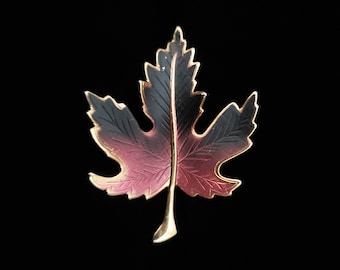 1980s Gold Tone and Burgundy Ombre Maple Leaf Brooch | 80s Vintage Autumnal Pin