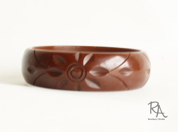 1940s Bakelite Bracelet | 40s Chocolate Brown Flor