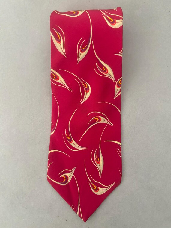 1980s Abstract Feather Printed Raspberry Tie by G… - image 4