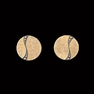 1960s Black and Gold Circular Textured Cuff Links | 60s Vintage Round Gold Plated Circle Embellished Cufflinks w/ Black Enamel