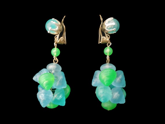 1960s Turquoise and Green Seashell Beaded Cluster… - image 3