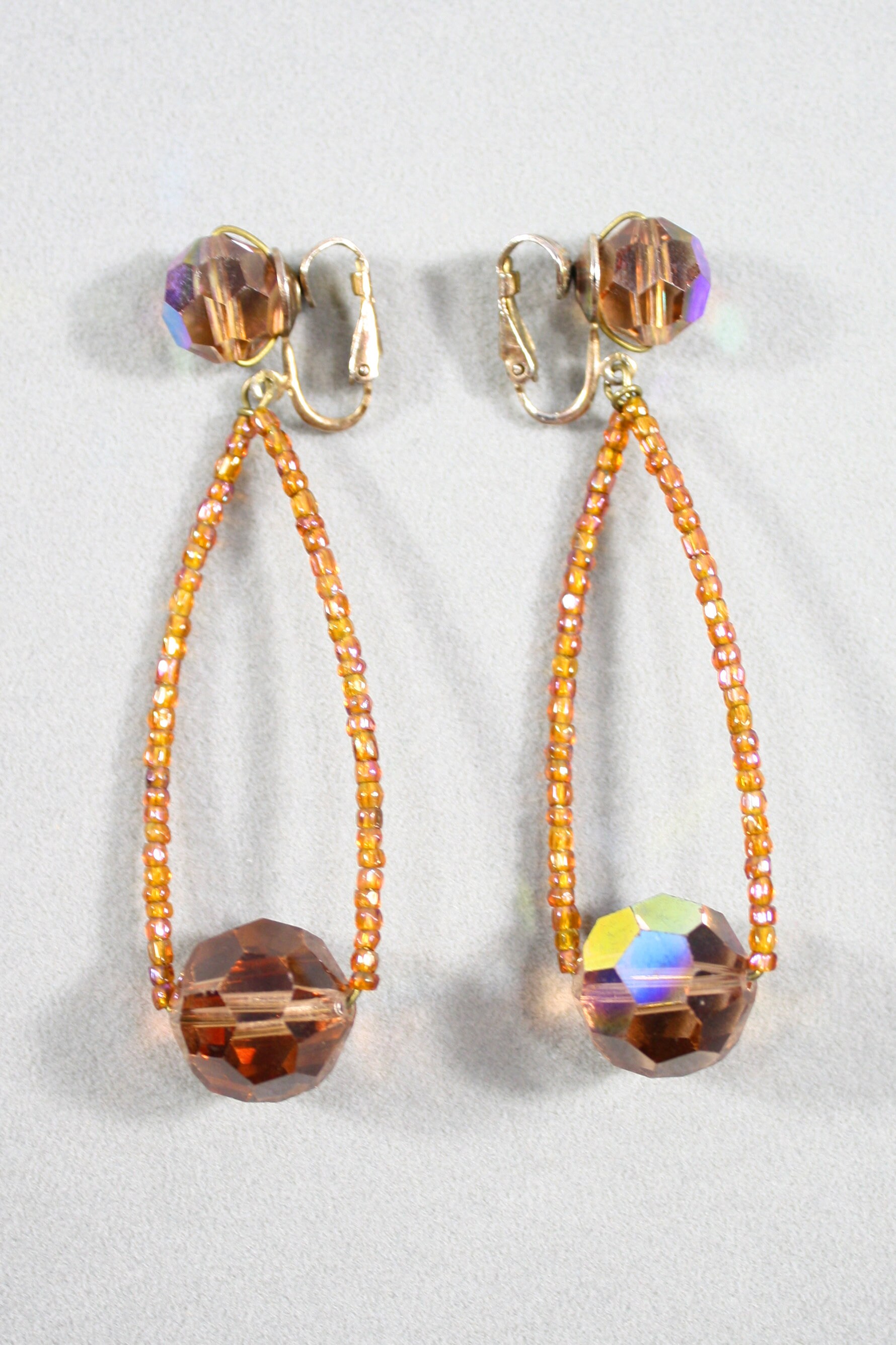 1960s Mauve Clip Earrings by Vogue 60s Vintage Iridescent - Etsy