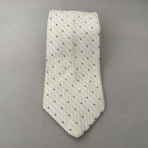 1970s White and Navy Polyester Tie by Liebert for Grand Prix | 70s Vintage Blue and White Brocade Necktie