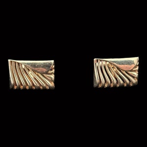 1960s Gold Tone Ripple Cuff Links | 60s Vintage Gold Tone Rectangular Cufflinks