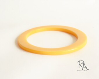 1940s Flat Butterscotch Bakelite Spacer Bangle | 40s Vintage Bakelite Bracelet