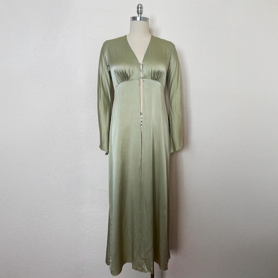 NWT 2000s Green Silk Robe by Patricia Fieldwalker, Medium to Large | Y2K Vintage Sage Charmeuse Long Jacket  (M, L, 40-33-Open)