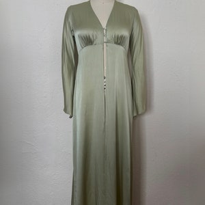 Front view of 2000s y2k vintage new with tags sage green silk charmeuse robe by Patricia Fieldwalker, size medium to large.
