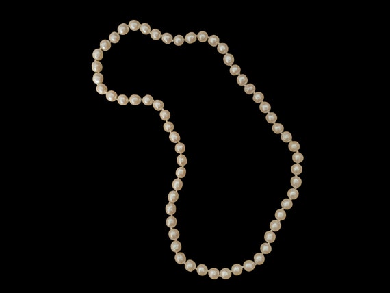 1980s Long Faux Pearl Necklace | 80s Vintage Long… - image 1