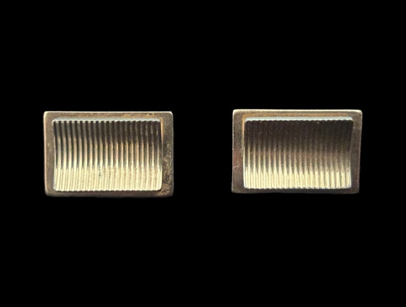 1950s Gold Tone Rectangular Ribbed Cuff Links by … - image 4