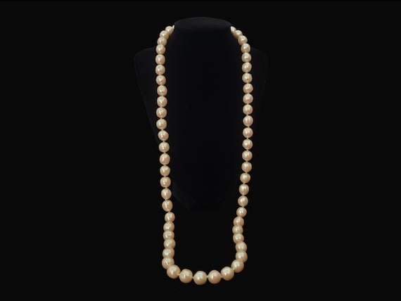 1980s Long Faux Pearl Necklace | 80s Vintage Long… - image 3