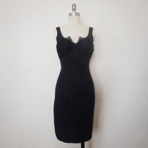1990s Black Bow Trimmed Cocktail Dress by Late Edition, Extra Small to Small | 90s Vintage Sweetheart Neck Fitted Sheath (XS, S, 34-26-36)
