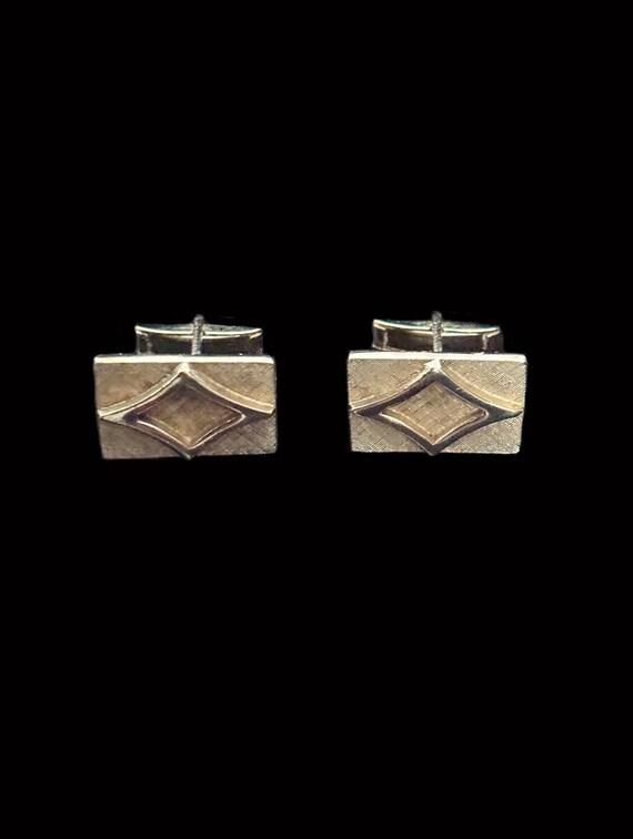 1960s Brushed Gold Tone Rectangular Cuff Links | … - image 3