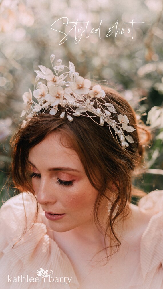 Fantasy Stylized Floral Crown Tiara Style Hairpiece, Bridal  display picture 1