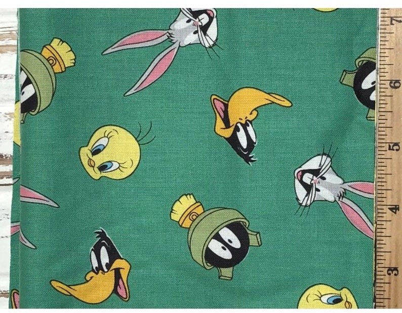Looney Tunes Faces Green Cotton Fabric 18 X 21 Fat Quarter Etsy