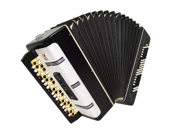 Rare Bayan Tembr Made in Russia Chromatic Button Accordion New Straps