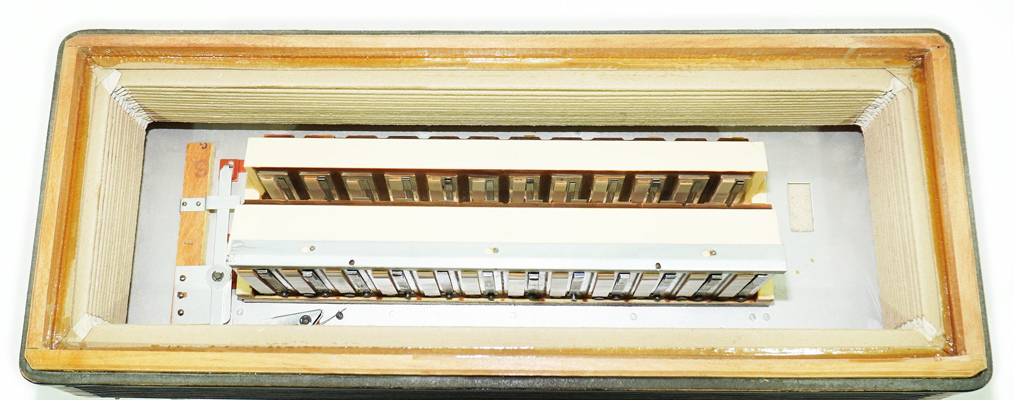 weltmeister stella アコーディオン 赤色ケース付 Weltmeister Stella