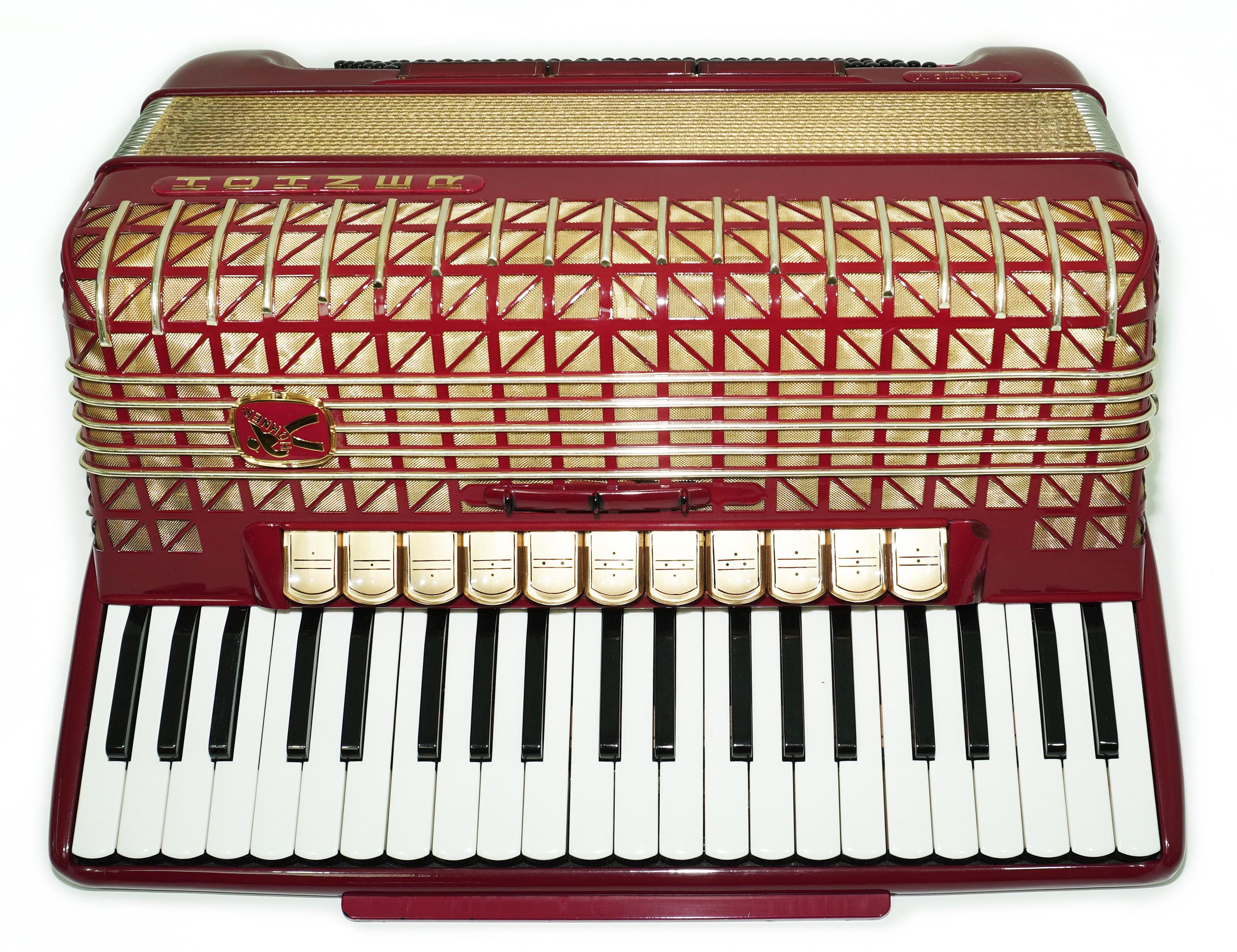 ホーナー Atlantic IV De Luxe（120ベース）アコーディオン Hohner Atlantic IV De Luxe ピアノアコーディオン 120ベース、ドイツ