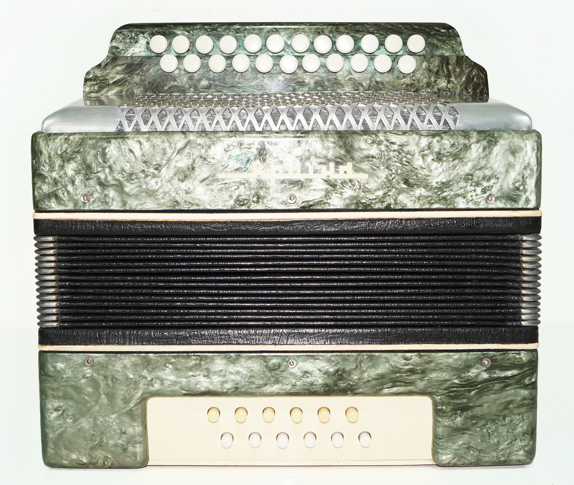 フォーク バヤン ガルモン ウクライナ、ビンテージ ボタン