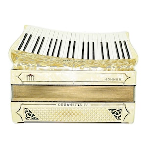 Hohner Organetta IV Accordian, Vintage Curved Keyboard, Old Rare Piano Accordion 120 Bass made in Germany, New Straps Hard Case, White Pearl