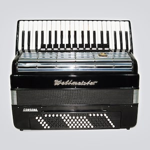Weltmeister Consona Converter Free Bass Stradella, German Piano Accordion, with New Straps and Soft Case, Great Professional Accordian