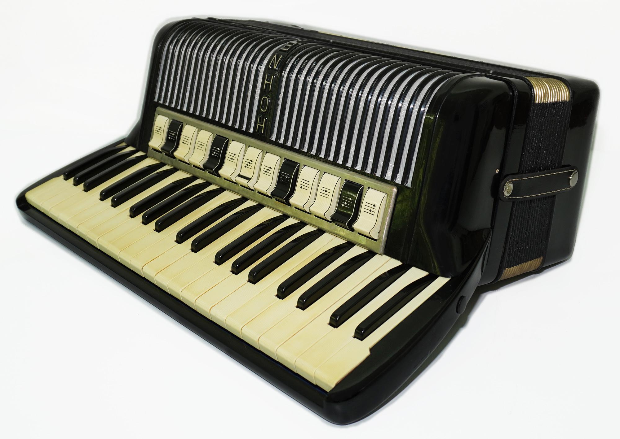 MADEIN GERMANY HOHNER VERD アコーディオン 37鍵 黒 MADEIN GERMANY