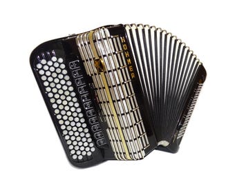 ドイツ製のヴィンテージ Hohner アコーディオン、オリジナルの