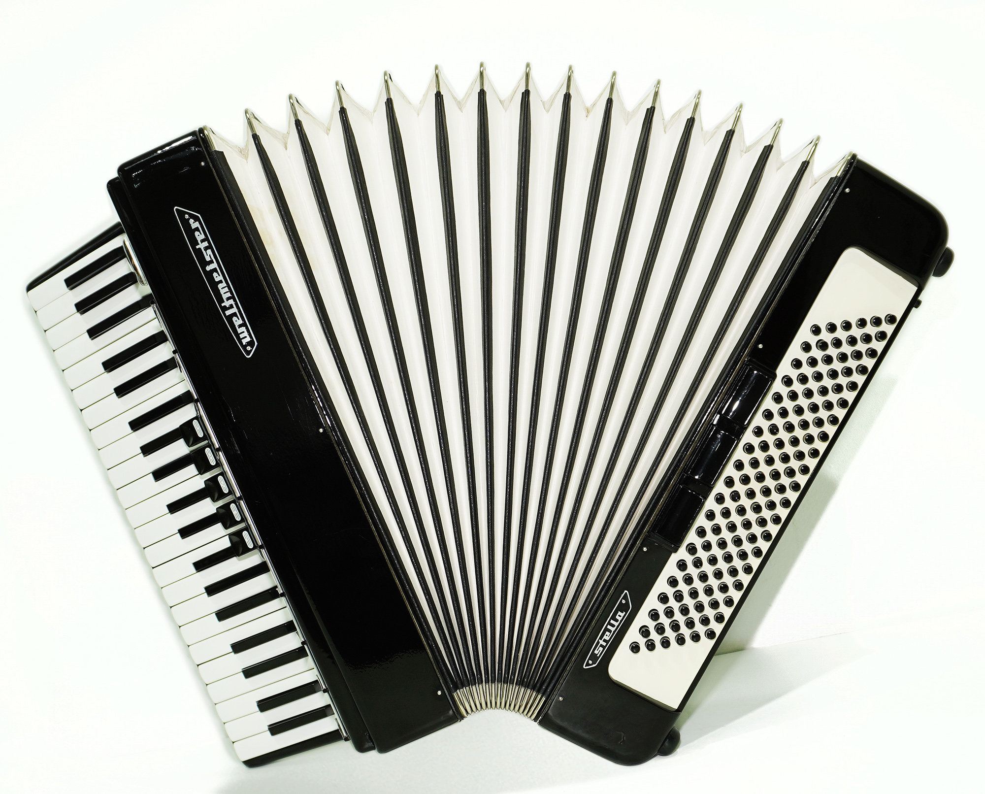 ウェルトマイスター ステラ ピアノアコーディオン 120ベース、ドイツ製