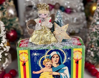 Vintage Christmas Cookie Treat Box 1930s Ornament Decoration Decor Nativity Spun Cotton Angel