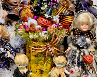 Halloween Decoration Vintage Tea Tin Arrangement