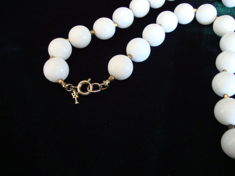 Trifari Beaded Necklace Crown Trifari White and Gold Bead Necklace Trifari White Bead Necklace